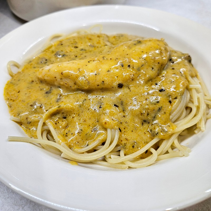 Angel chicken pasta dish