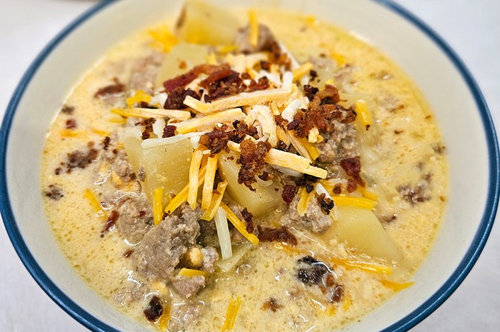 Shortcut Bacon Cheeseburger Soup – A No Fuss, Flavorful Soup