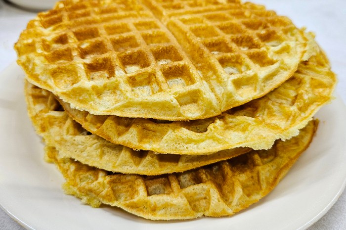 Soft Buttermilk Waffles – Easy To Make Golden Brown Waffles