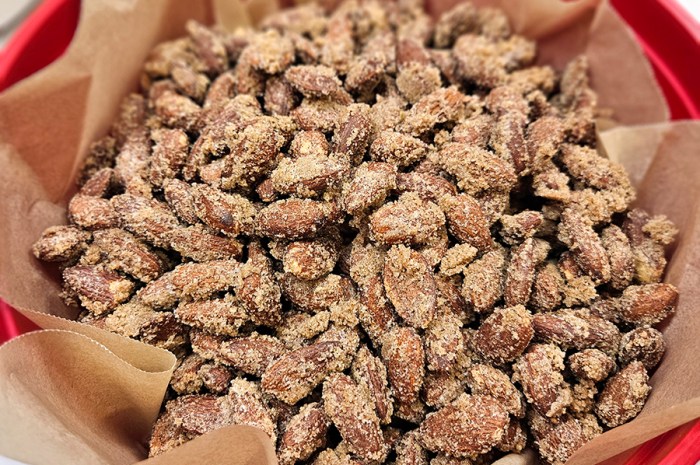 Cinnamon Sugar Candied Almonds – Oven & Slow Cooker Methods