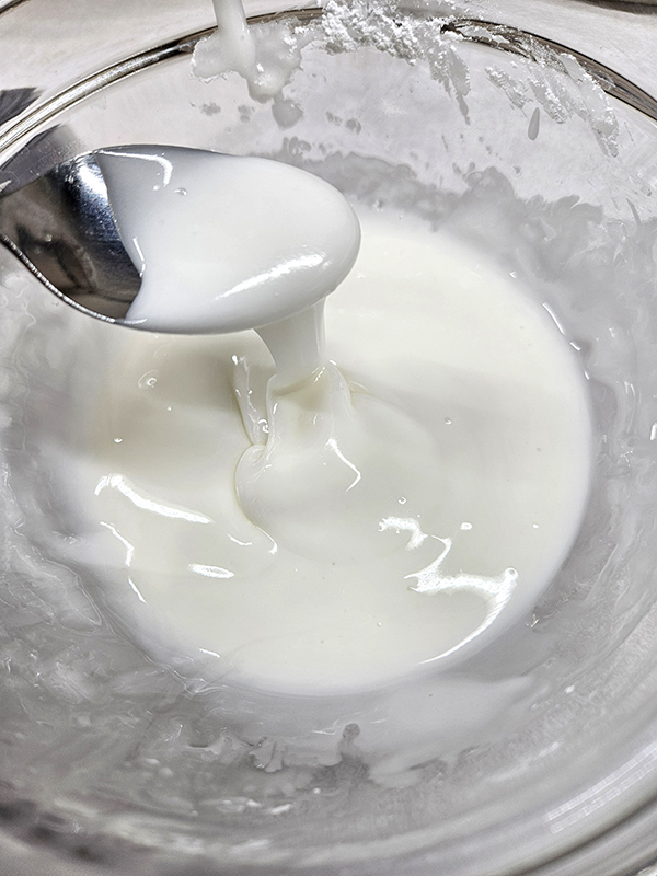 The glaze consistency