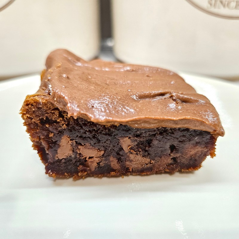 Fudge-like chocolate chip brownies