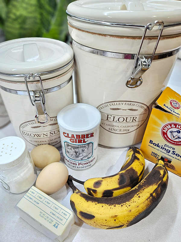 The ingredients needed for Grandma's Banana Bread