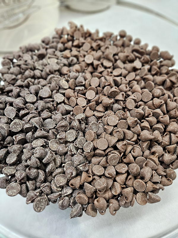 Chocolate chips - two types