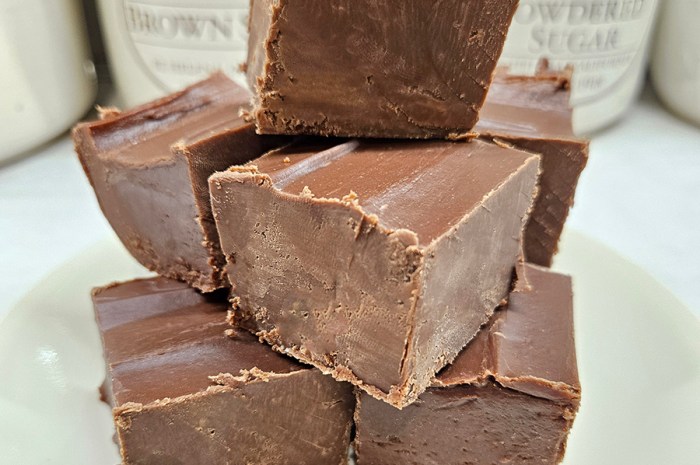 Homemade Fudge Recipe – Rich And Creamy Chocolate Fudge