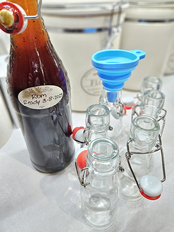 Homemade Vanilla Extract - January 2026 Homesteading Update