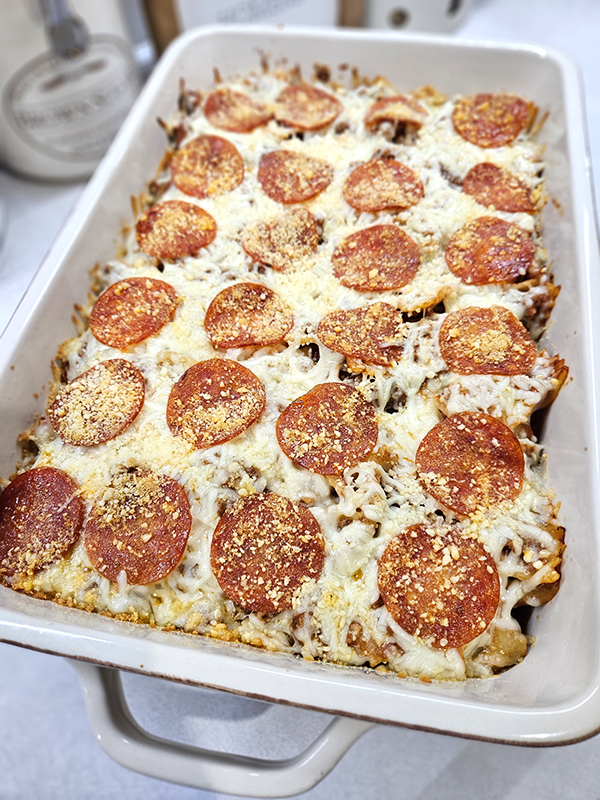 A baked pepperoni pizza casserole