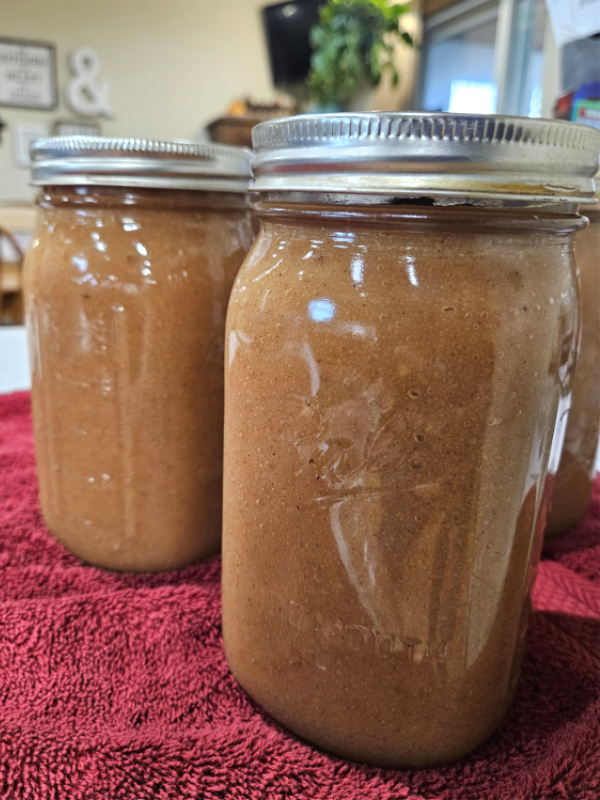 Cinnamon applesauce - Safe Canning Resources