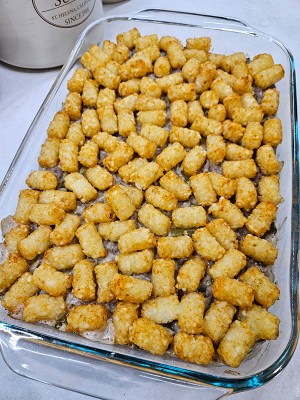 5 ingredient Tater Tot Casserole - A Classic Midwestern Hot Dish